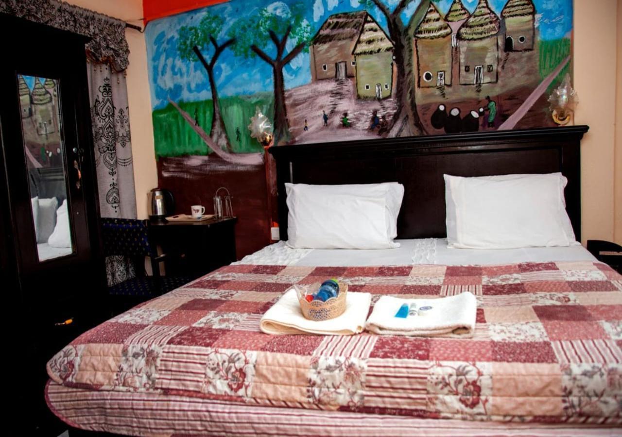 To Be Hotel คูมาซี ภายนอก รูปภาพ